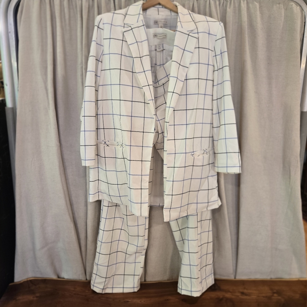 Cato White and Blue Grid Blazer Set